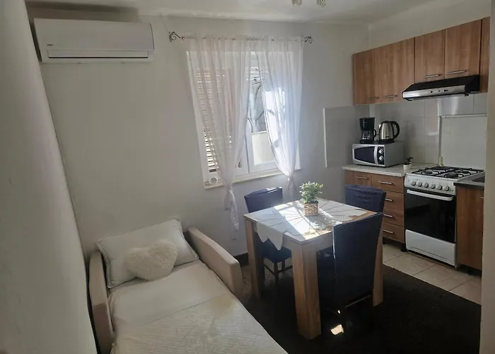 Josipa-apartman דירה Ražanac