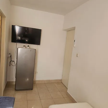 Josipa-apartman 公寓 Ražanac